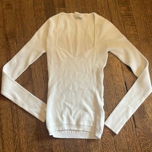 Wilfred Long Sleeve Sweetheart Neckline Top